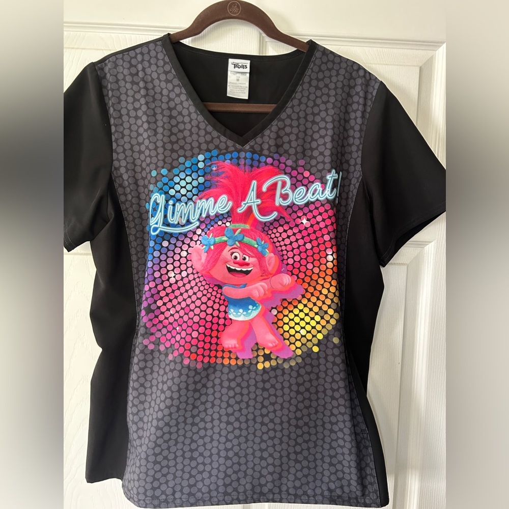 Cherokee scrub top
